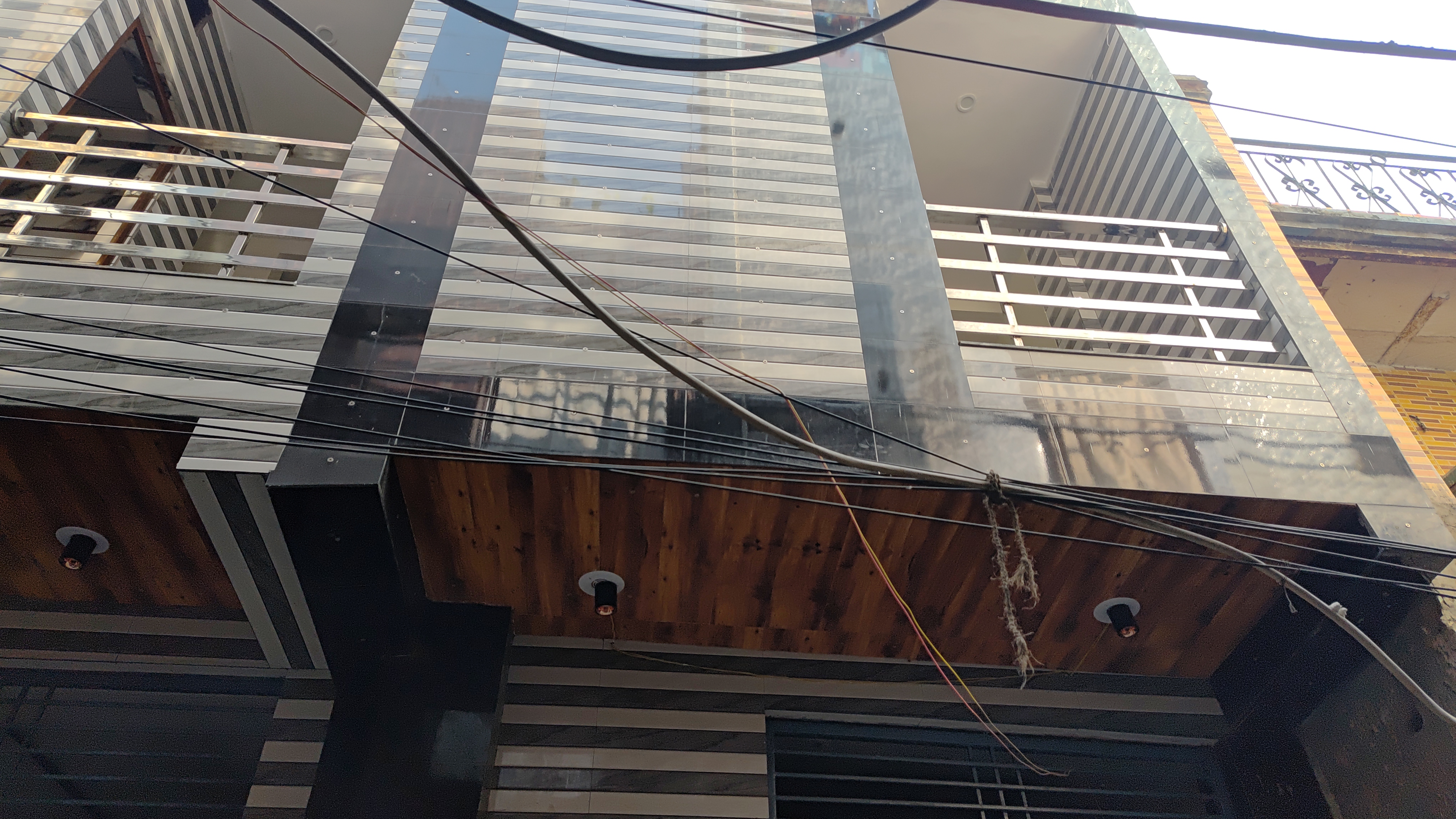 3 BHK + Extra Room Independent House For Sale in Mohan Garden