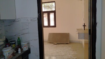Room in 3 BHK Independent House at Mohan Garden – for Sale