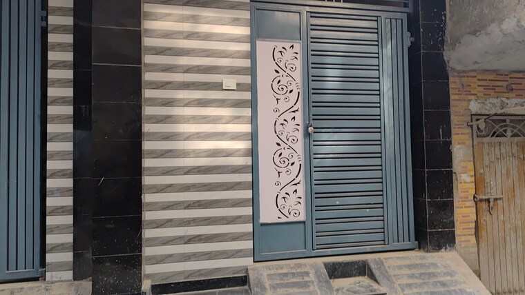 Exterior View, mohan garden 3 Bedroom 34 Sq.Yd. Independent House In Mohan Garden Delhi 9475017