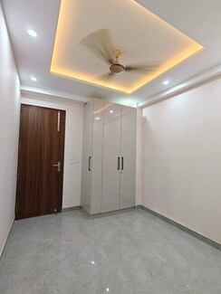 2 BHK Builder Floor For Sale in Hardik Tower