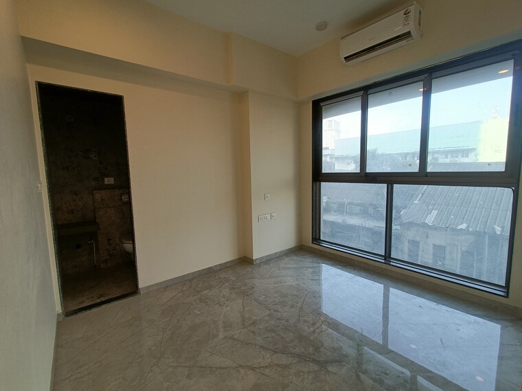 Room, marine lines 1 Bedroom 440 Sq.Ft. Apartment In Marine Lines Mumbai 9475087