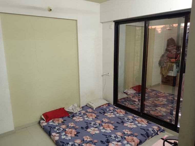 Bedroom, charms-heights 1 Bedroom 469 Sq.Ft. Apartment In Titwala Thane 9475042