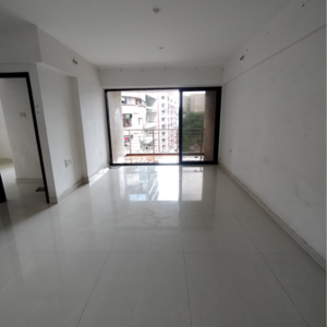 Room in 3 BHK Apartment at Ghatkopar East – for Rent