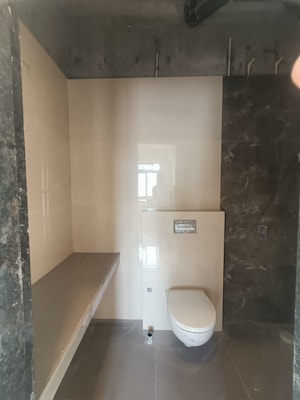 Bathroom in 5 BHK Apartment at Marine Lines – for Sale