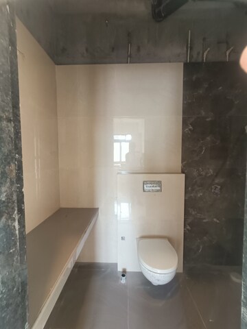 Bathroom in 5 BHK Apartment at Marine Lines – for Sale