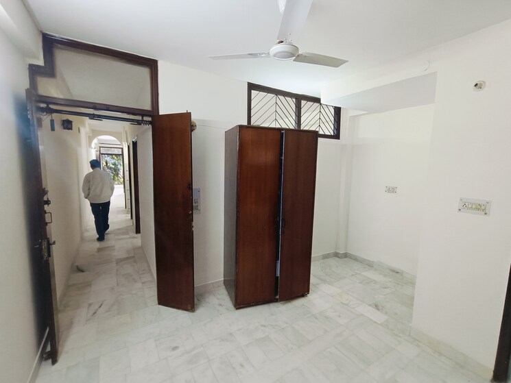 Bedroom, malviya nagar 2 Bedroom 1010 Sq.Ft. Builder Floor In Malviya Nagar Delhi 9475137