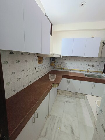 Kitchen in 2 BHK Builder Floor at Malviya Nagar – for Rent