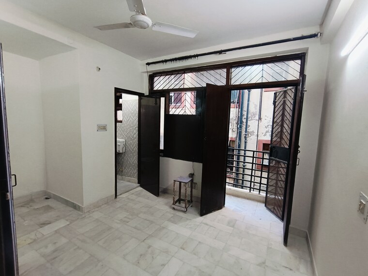 Room, malviya nagar 2 Bedroom 1010 Sq.Ft. Builder Floor In Malviya Nagar Delhi 9475137
