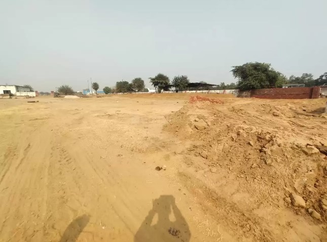 Plot For Sale in Sector-9A