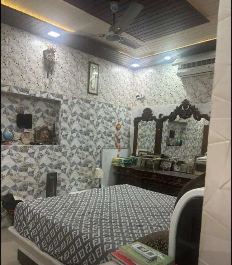 Bedroom, hazratganj 2 Bedroom 1450 Sq.Ft. Apartment In Hazratganj Lucknow 9475224