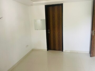 2 BHK Builder Floor For Rent in Sector 45