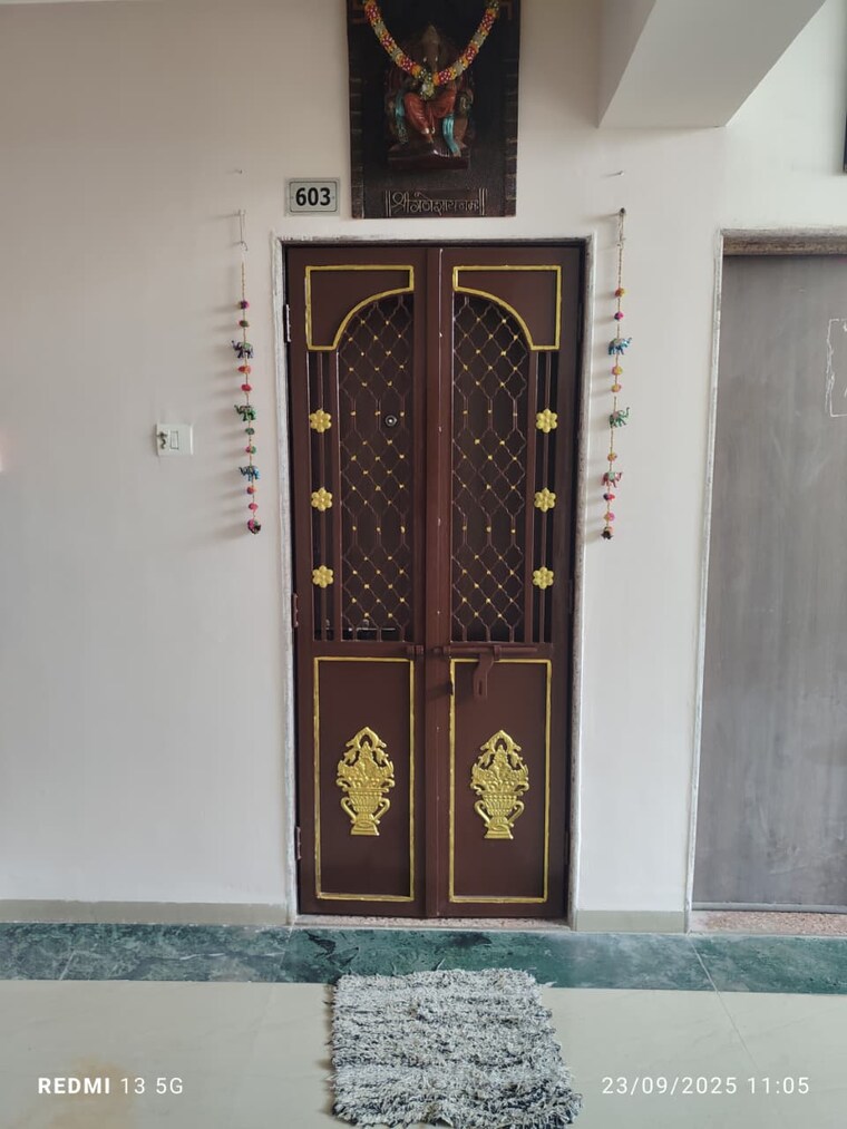 undefined, gota 3 Bedroom 1250 Sq.Ft. Apartment In Gota Ahmedabad 9475458
