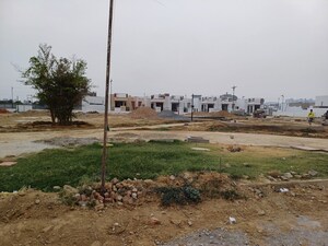 Master Bedroom in 3 BHK Apartment at Ajit Oro Atlantis, Jankipuram – for Sale