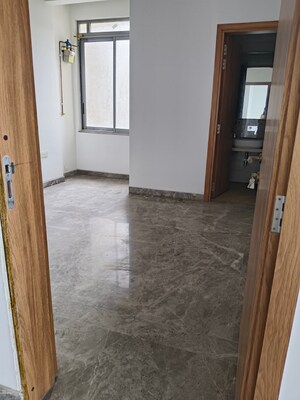 Room in 2 BHK Apartment at Bhoomi Celestia, Malad West – for Sale