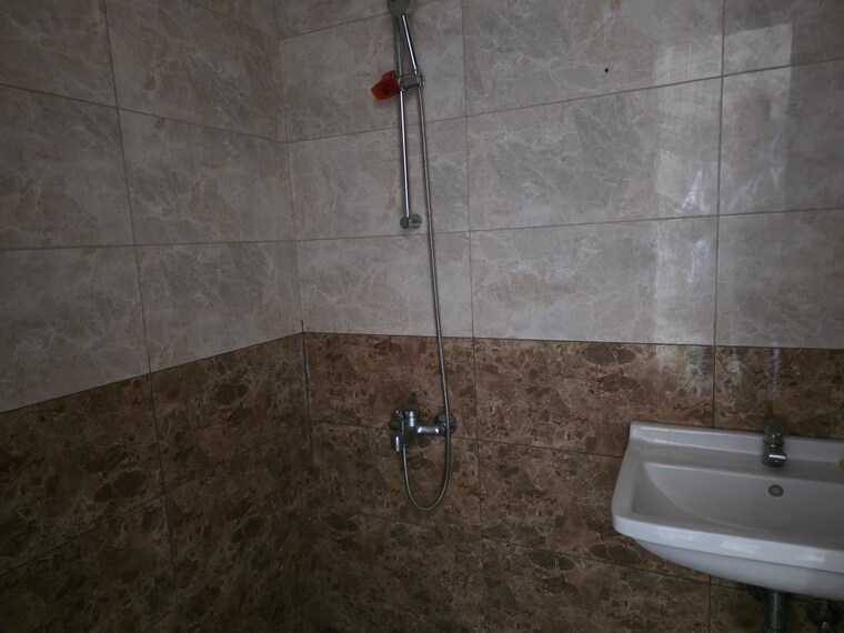 Bathroom, sargam-chs-nanded 3 Bedroom 1450 Sq.Ft. Apartment In Sinhagad Road Pune 9475498