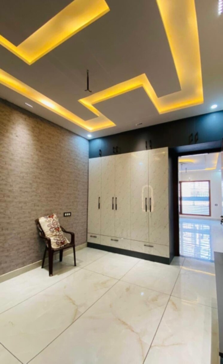 Room, vision-homes-ghazipur 3 Bedroom 135 Sq.Yd. Independent House In Ghazipur Zirakpur 9475511