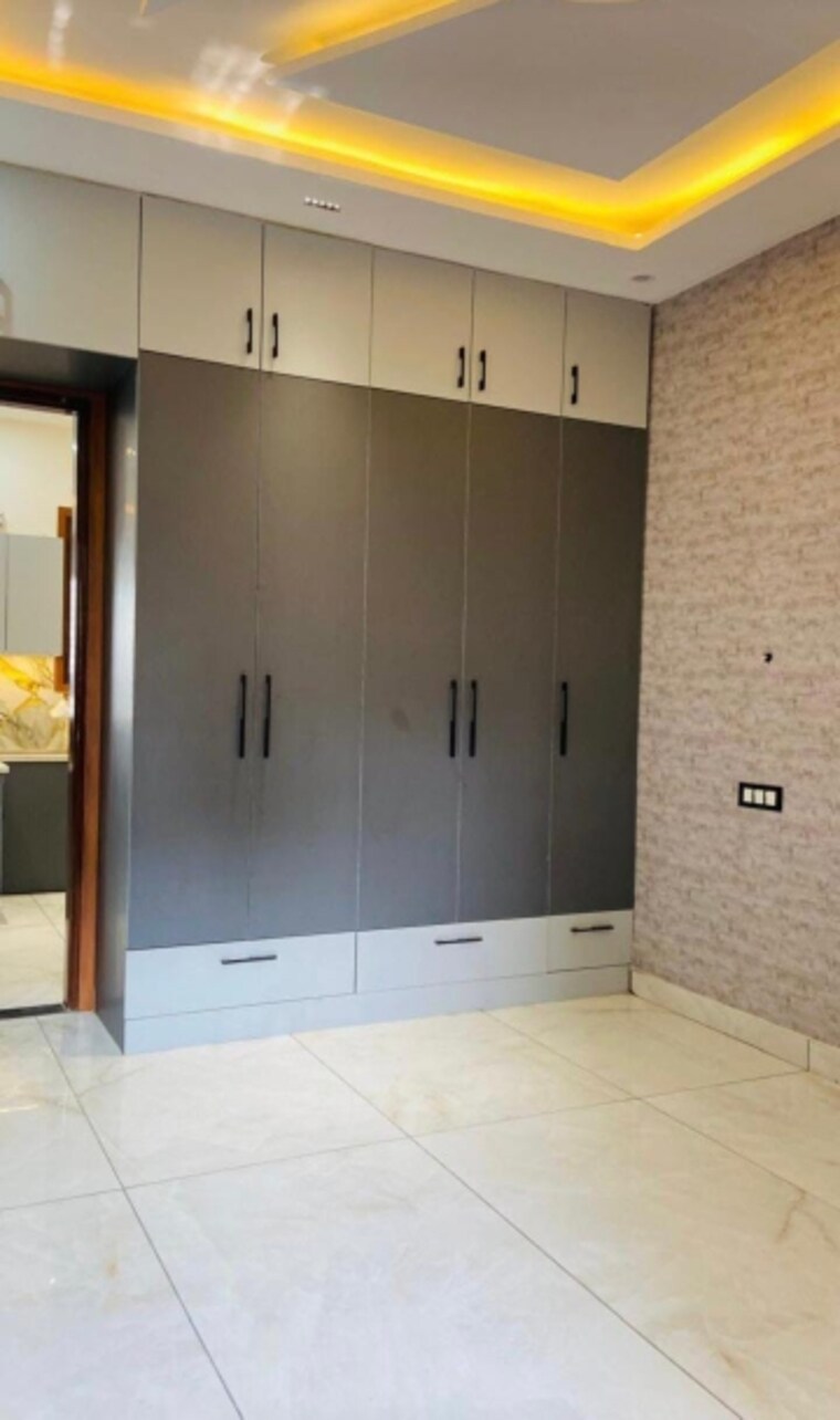 Room, vision-homes-ghazipur 3 Bedroom 135 Sq.Yd. Independent House In Ghazipur Zirakpur 9475511