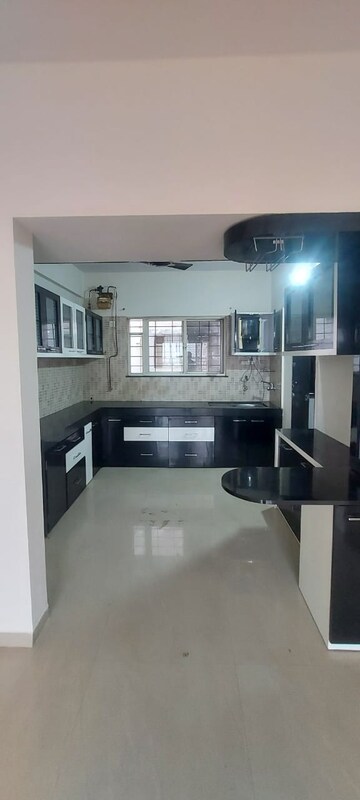 Kitchen in 2 BHK Builder Floor at Eiffel Developers City, Chakan – for Rent