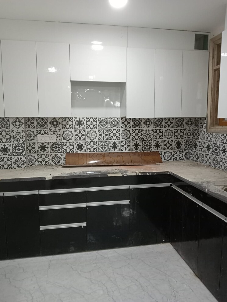 Kitchen, malviya nagar 3 Bedroom 1100 Sq.Ft. Builder Floor In Malviya Nagar Delhi 9475503