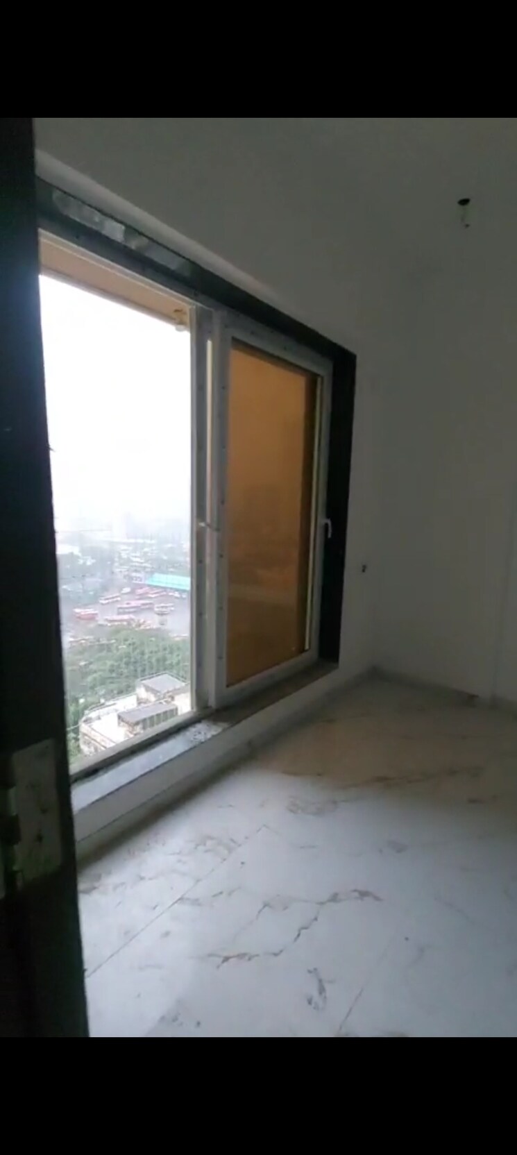 Room, wadala west 2 Bedroom 621 Sq.Ft. Apartment In Wadala West Mumbai 9475521