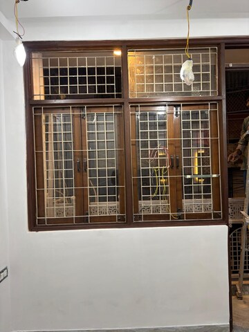  3 BHK Builder Floor at Malviya Nagar – for Rent