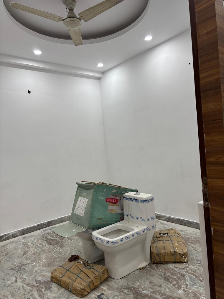 Room, malviya nagar 3 Bedroom 1100 Sq.Ft. Builder Floor In Malviya Nagar Delhi 9475544