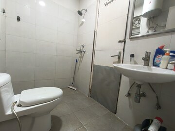Attached Bathroom in 3.5 BHK Apartment at Tulip Purple, Sector 69 – for Rent