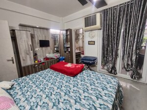 Bedroom in 3.5 BHK Apartment at Tulip Purple, Sector 69 – for Rent