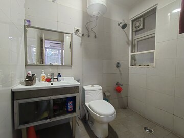 Bathroom in 3.5 BHK Apartment at Tulip Purple, Sector 69 – for Rent