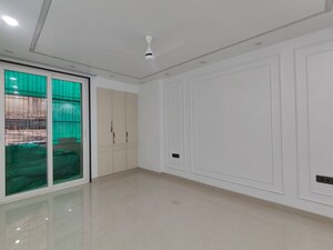 Room in 3 BHK Builder Floor at Greater Kailash ii – for Sale