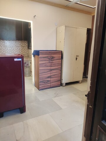 Room in 1 BHK Builder Floor at Malviya Nagar – for Rent