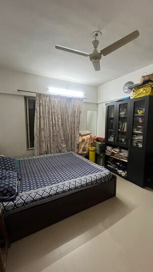 Bedroom in 2 BHK Apartment at Kothrud – for Rent