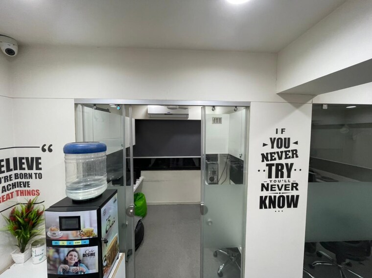 Team Area, science city Commercial Office Space 1410 Sq.Ft. In Science City Ahmedabad 9475583