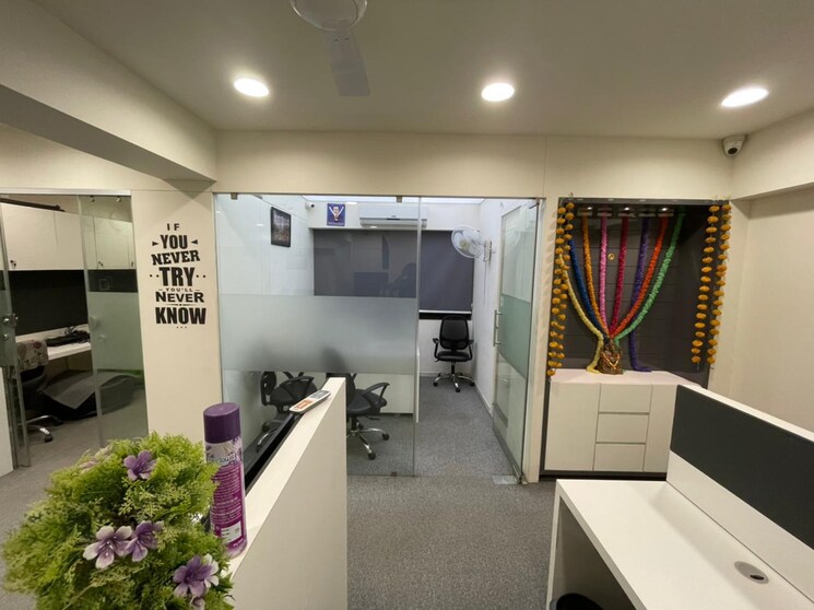 Team Area, science city Commercial Office Space 1410 Sq.Ft. In Science City Ahmedabad 9475583