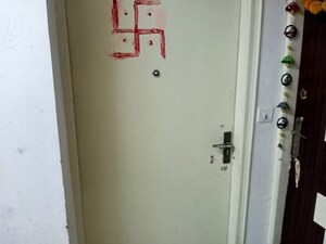 Building Lobby in 2 BHK Apartment at HCBS Sports Ville, Sohna Sector 35 – for Sale