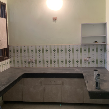 Kitchen in 3.5 BHK Builder Floor at Lohgarh – for Sale