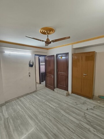 Room in 2 BHK Builder Floor at Malviya Nagar – for Rent