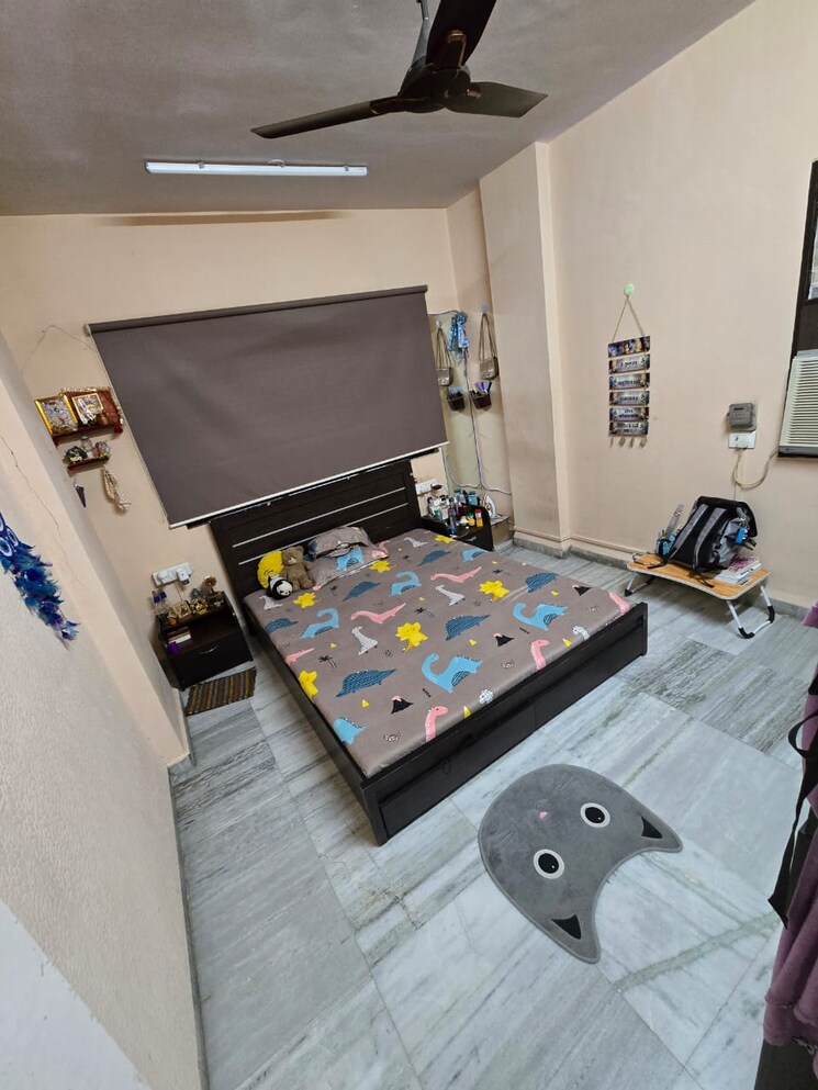 Team Area, andheri east 3 Bedroom 890 Sq.Ft. Builder Floor In Andheri East Mumbai 9475611