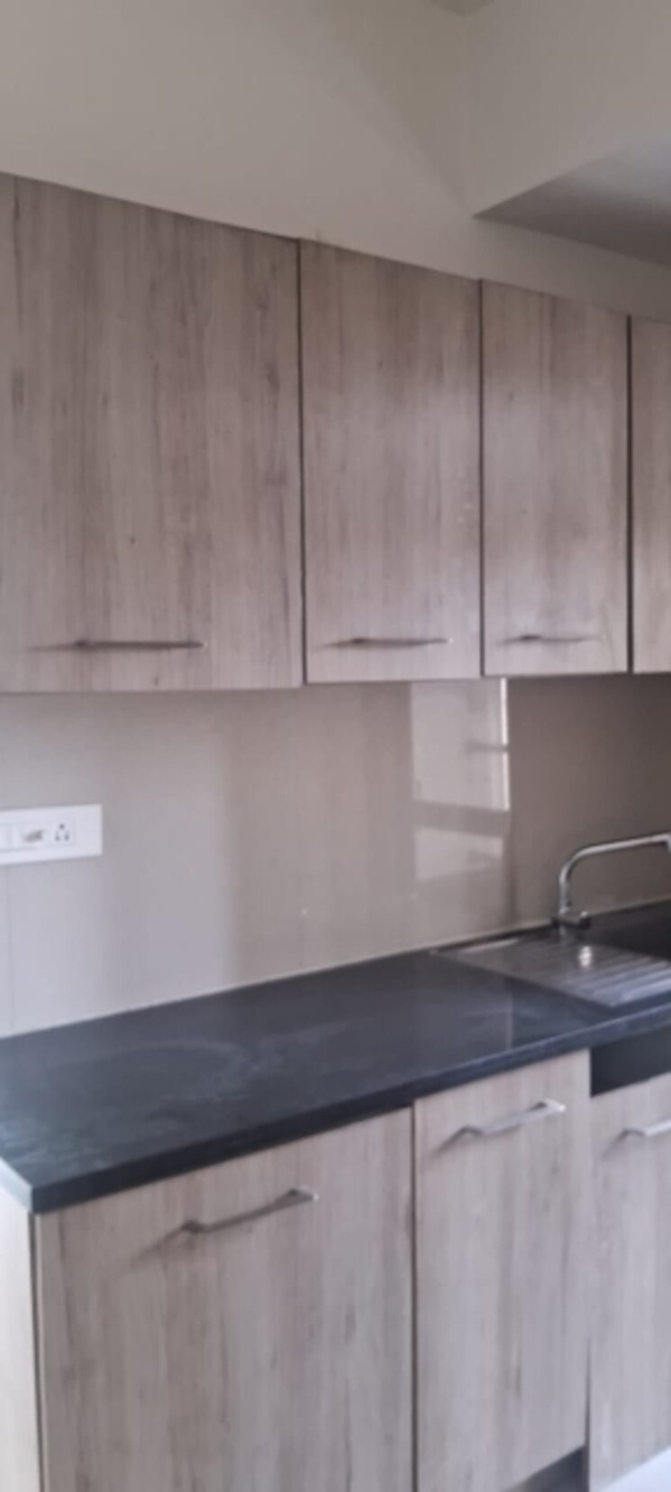 Kitchen, lodha-luxuria-priva 3 Bedroom 1100 Sq.Ft. Apartment In Majiwada Thane 9475625