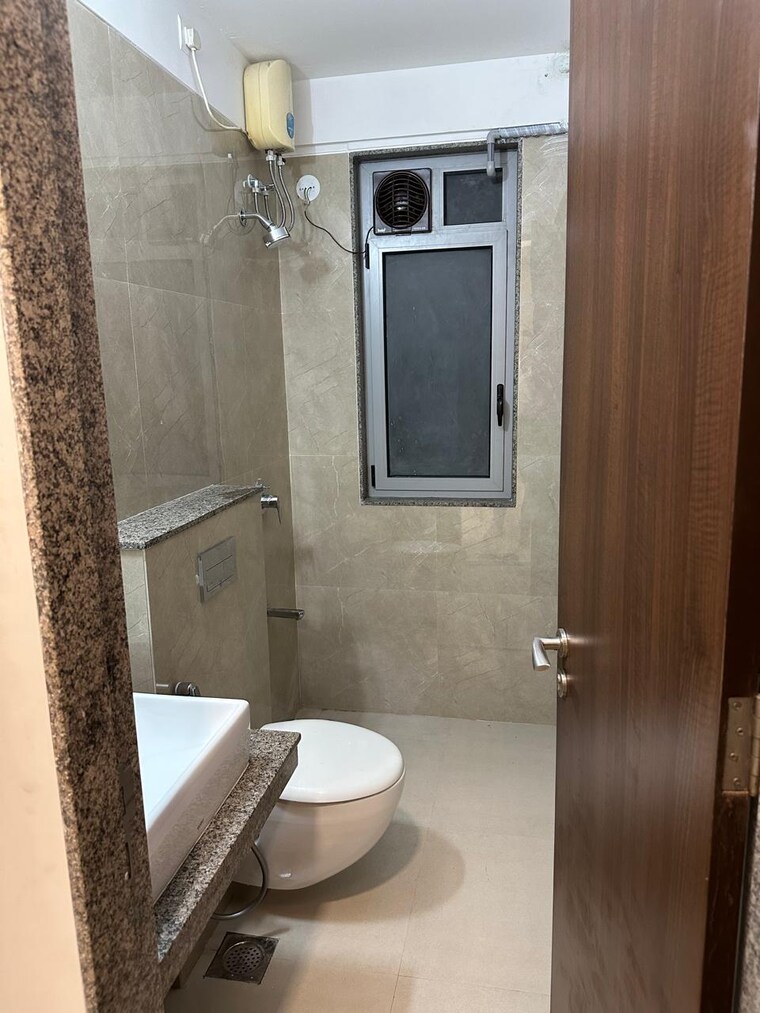 Bathroom, sunteck-city-avenue-4 2 Bedroom 644 Sq.Ft. Apartment In Goregaon West Mumbai 9475632
