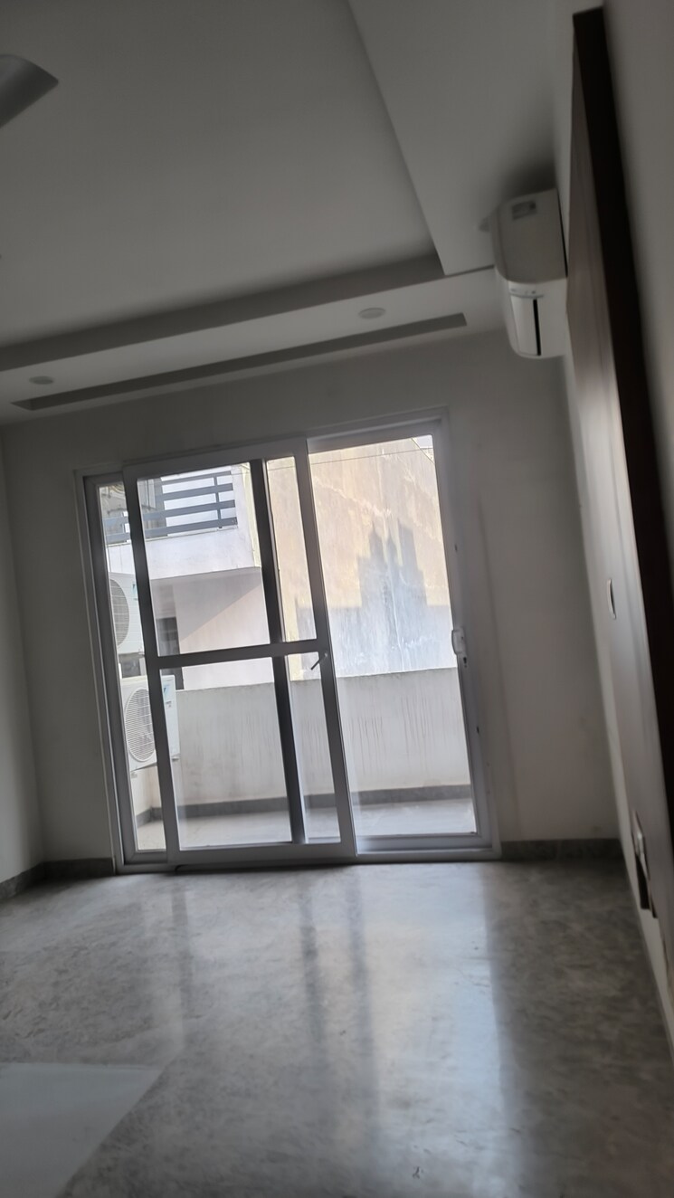 undefined, dlf-the-icon 3 Bedroom 500 Sq.Yd. Builder Floor In Dlf Phase V Gurgaon 9475620