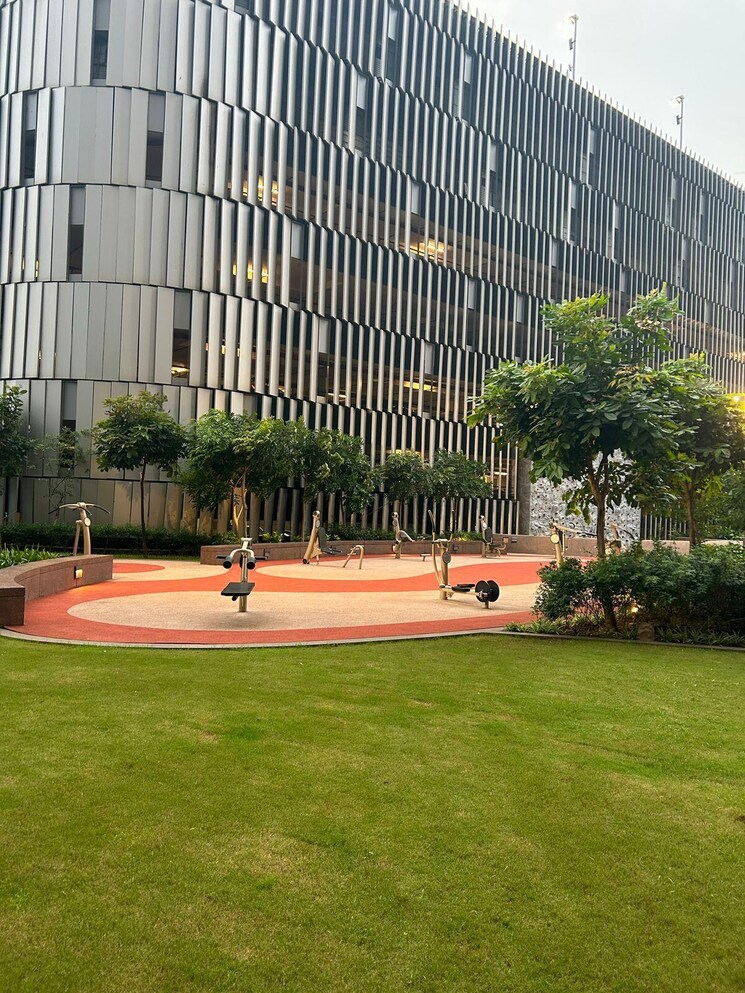 Exterior View, lodha-world-crest 5 Bedroom 4589 Sq.Ft. Apartment In Worli Mumbai 9475675