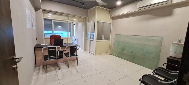 Living Room, science city Commercial Office Space 600 Sq.Ft. In Science City Ahmedabad 9475678