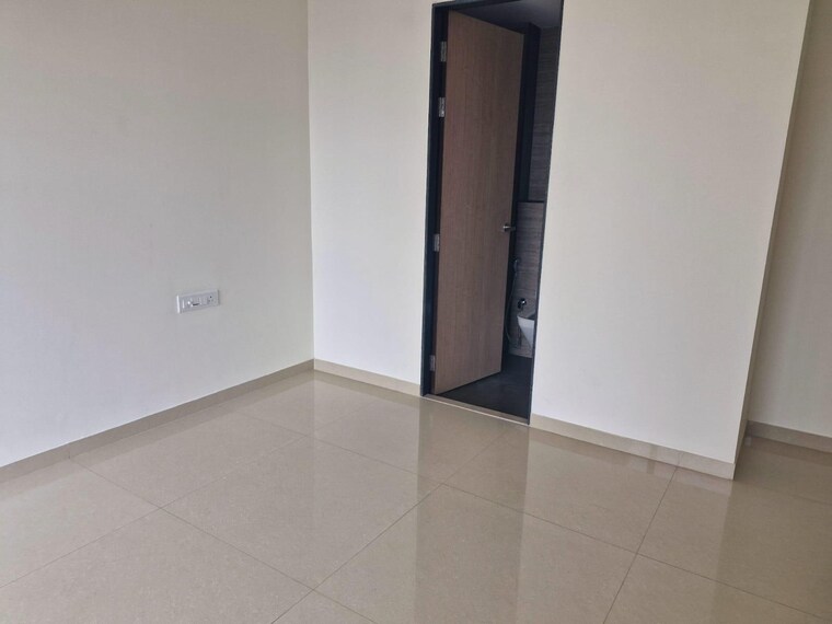 Room, lodha-vista 2 Bedroom 646 Sq.Ft. Apartment In Lower Parel Mumbai 9475869