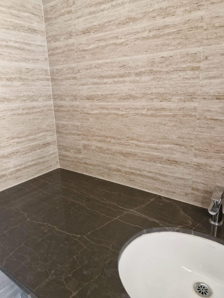 Bathroom, lodha-vista 2 Bedroom 646 Sq.Ft. Apartment In Lower Parel Mumbai 9475869