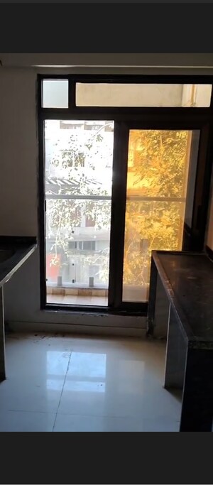 Room in 1 BHK Apartment at Kopar Plaza, Dombivli East – for Rent