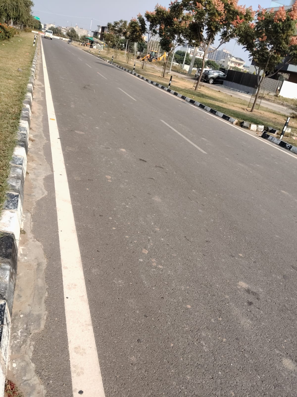 Plot For Sale in It City