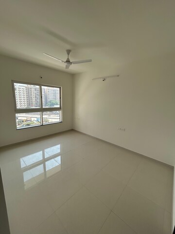 2 BHK Apartment For Rent in K Raheja Sterling, Mohammadwadi