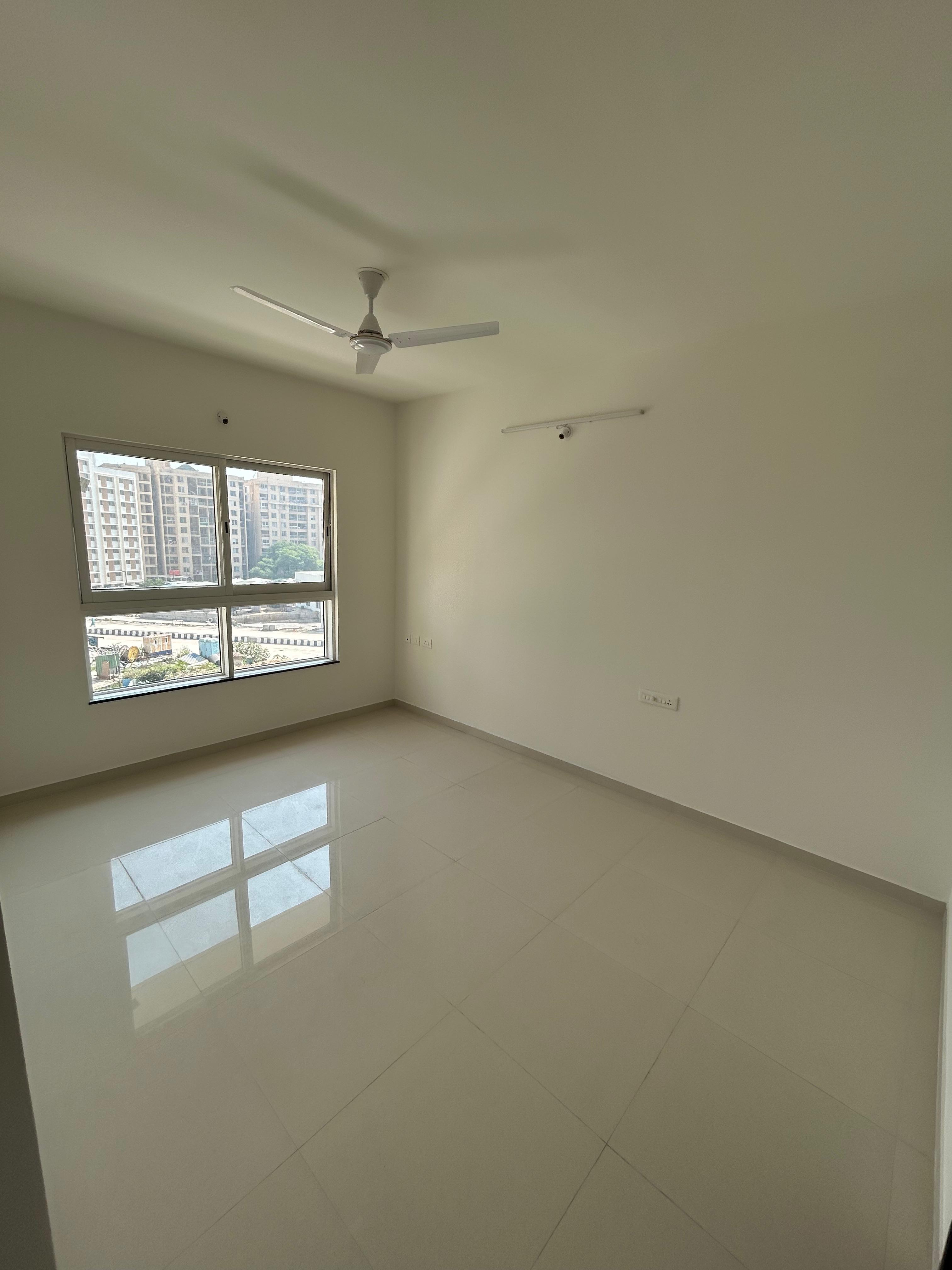 2 BHK Apartment For Rent in K Raheja Sterling