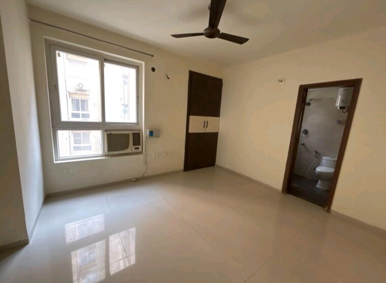 Bedroom, tulip-violet 4 Bedroom 2010 Sq.Ft. Apartment In Sector 69 Gurgaon 9475958